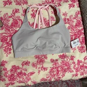 NWT Lululemon Athletica Gray and Pink Sports Bra Energy Bra